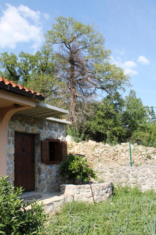 Holiday Home Gazevic Virpazar Bagian luar foto